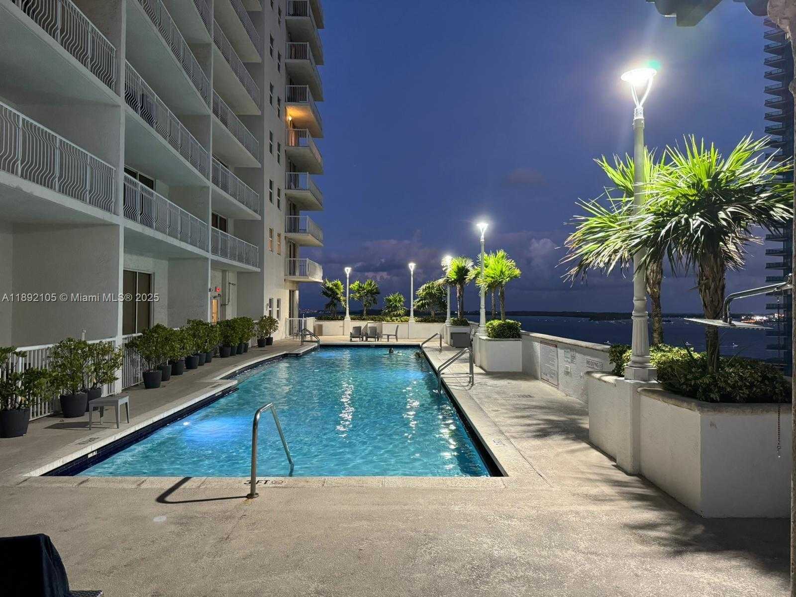 Small Image of 1200 BRICKELL BAY DR #1919, Miami Number 7