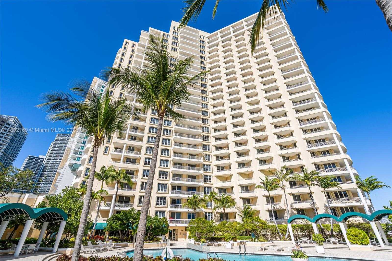 Small Image of 888 BRICKELL KEY DR #1002, Miami Number 26