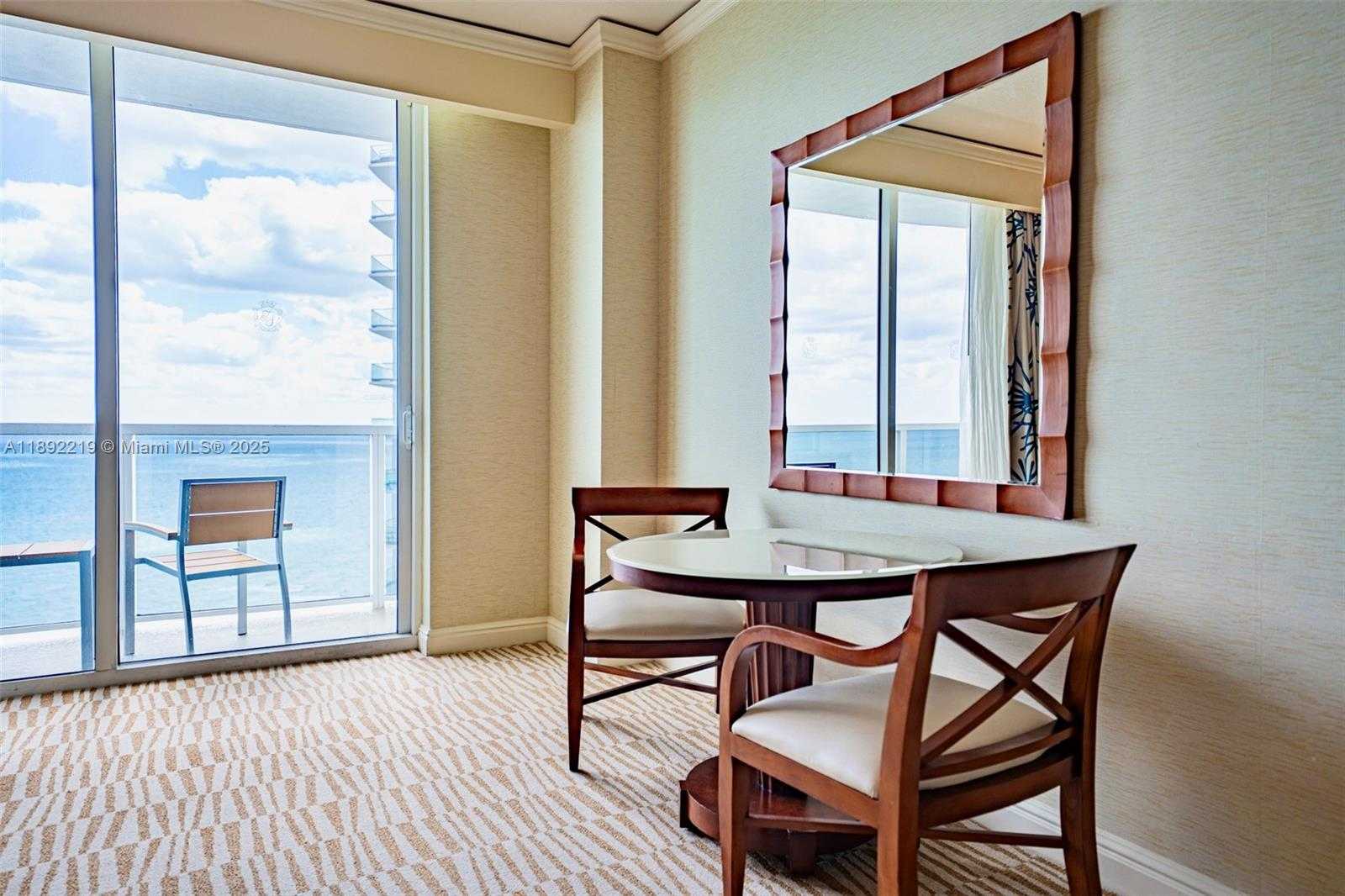 Small Image of 18001 SOUTH EAST COLLINS AVE #2111, Sunny Isles Beach Number 13