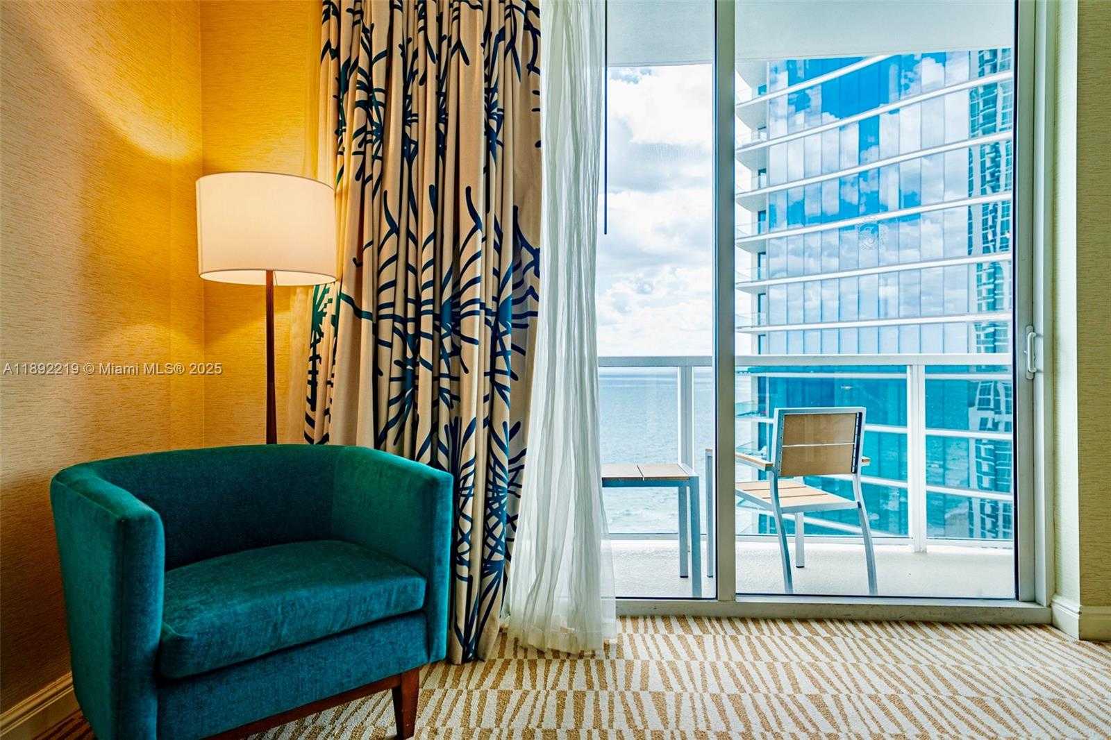 Small Image of 18001 SOUTH EAST COLLINS AVE #2111, Sunny Isles Beach Number 14