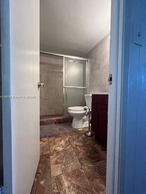 Small Image of 920 NORTH EAST 199TH ST #4S, Miami Number 18