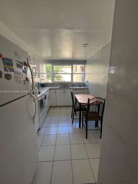 Small Image of 920 NORTH EAST 199TH ST #4S, Miami Number 4