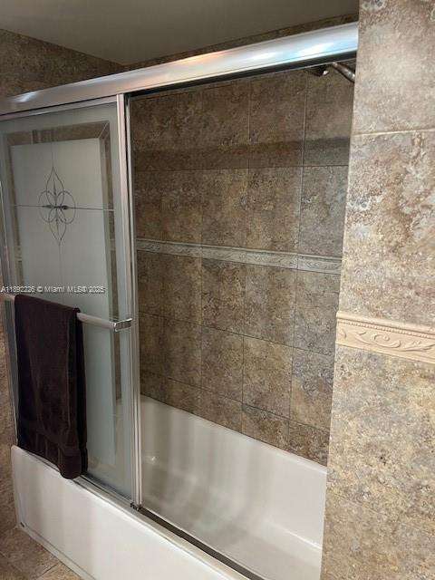 Small Image of 920 NORTH EAST 199TH ST #4S, Miami Number 41