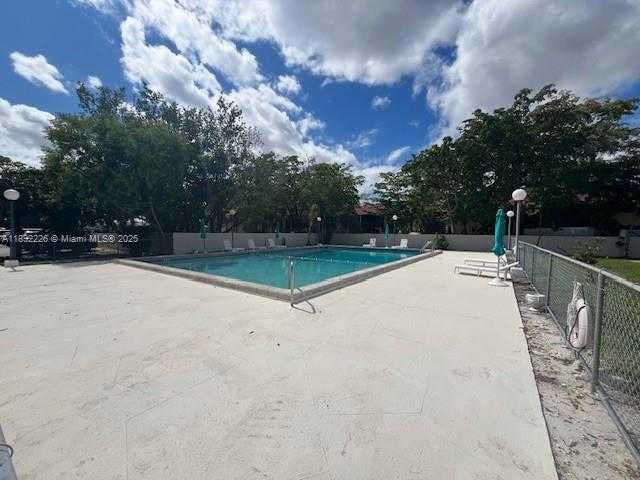 Small Image of 920 NORTH EAST 199TH ST #4S, Miami Number 46