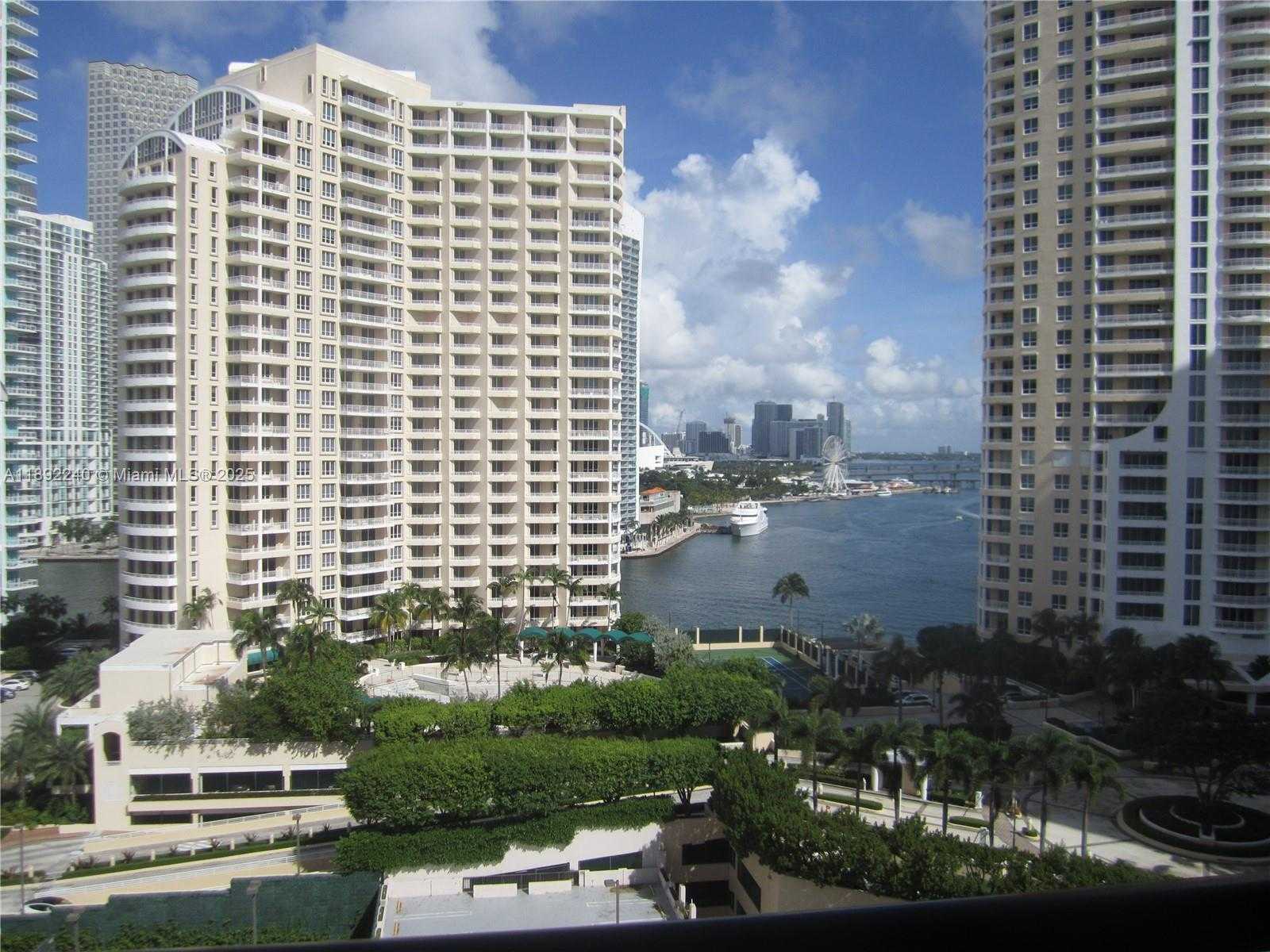 Small Image of 540 BRICKELL KEY DR #1602, Miami Number 2