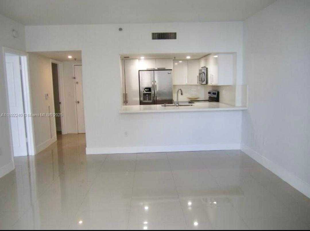 Small Image of 540 BRICKELL KEY DR #1602, Miami Number 22