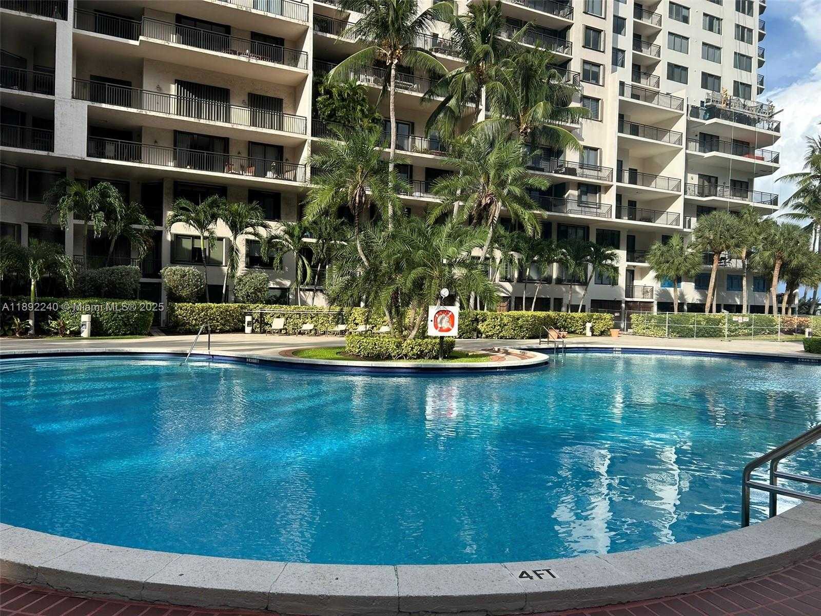 Small Image of 540 BRICKELL KEY DR #1602, Miami Number 50