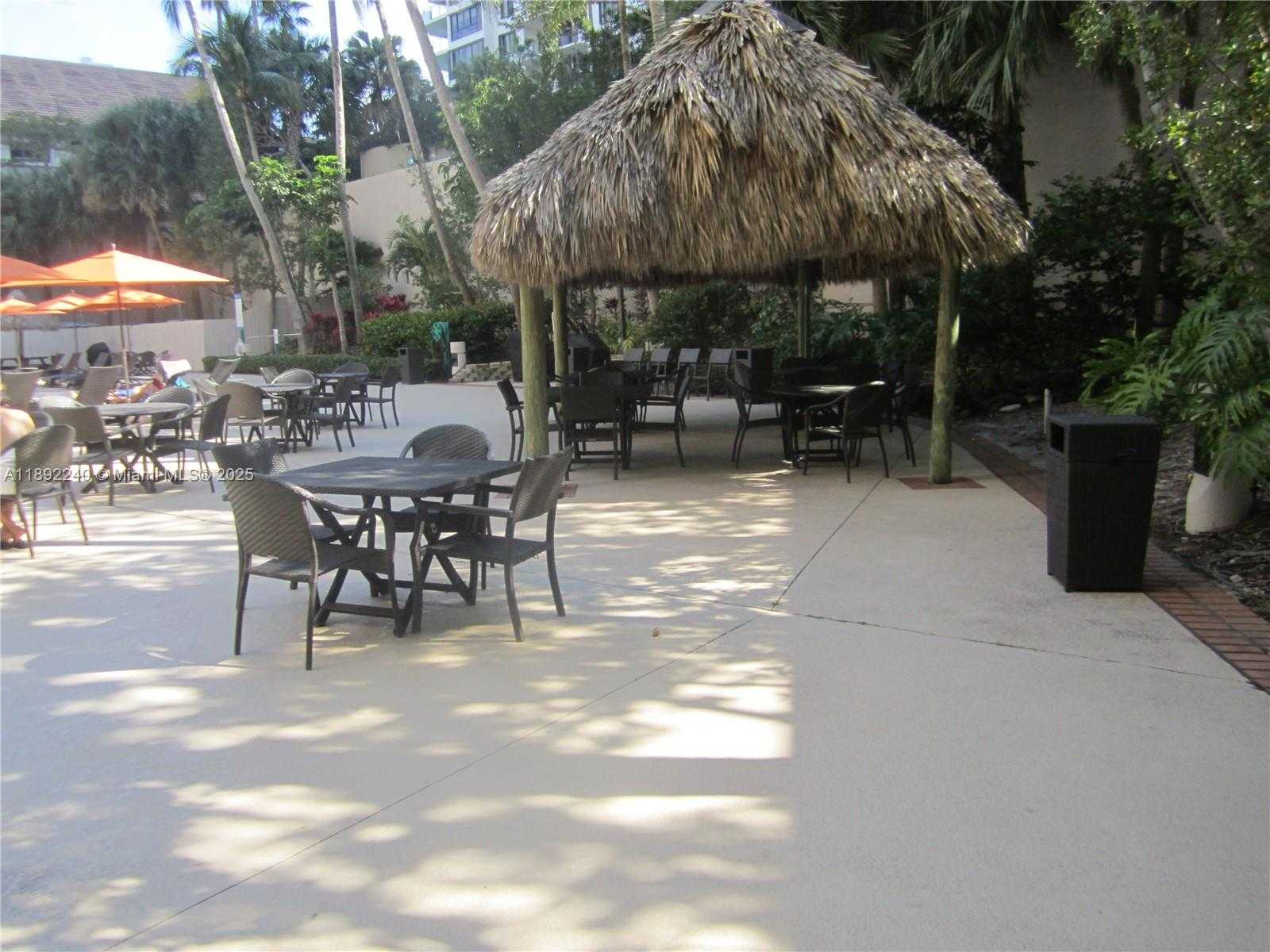 Small Image of 540 BRICKELL KEY DR #1602, Miami Number 52