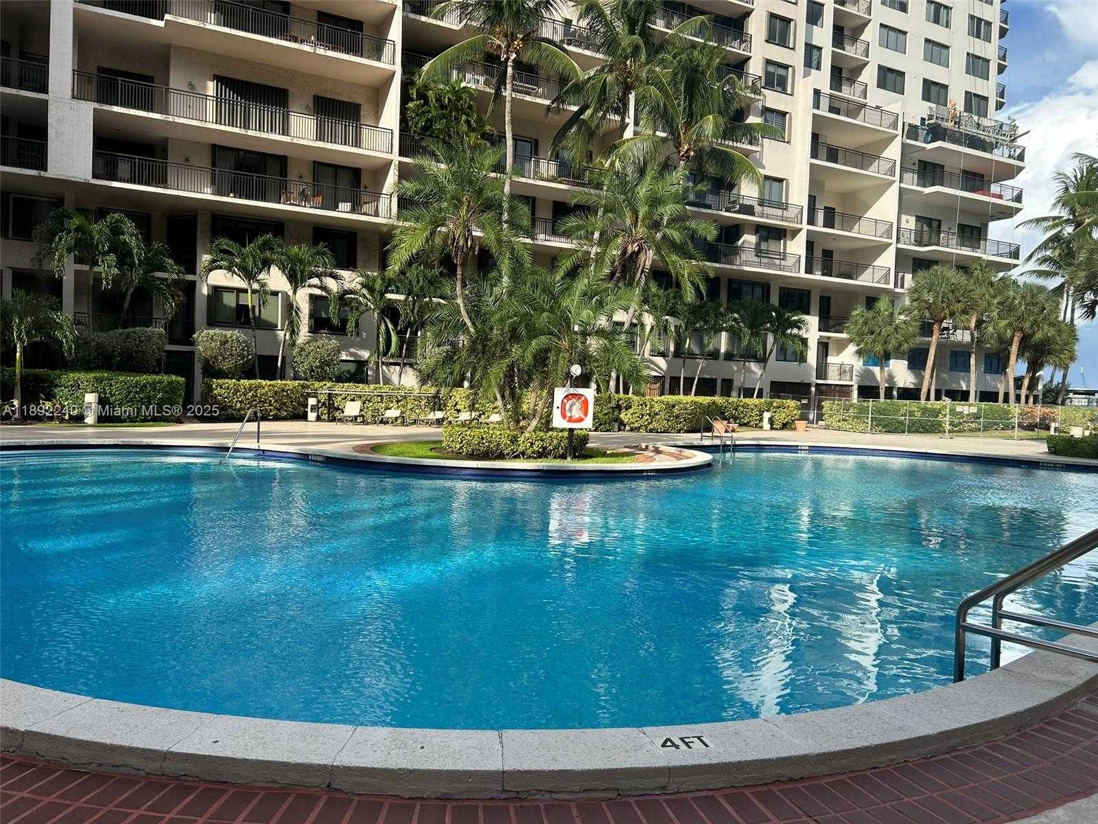Small Image of 540 BRICKELL KEY DR #1602, Miami Number 66