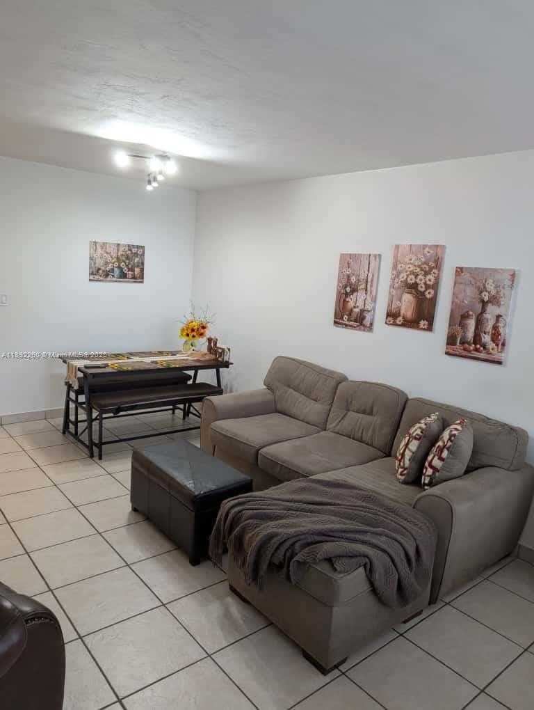 Small Image of 2899 COLLINS AVE #736, Miami Beach Number 21