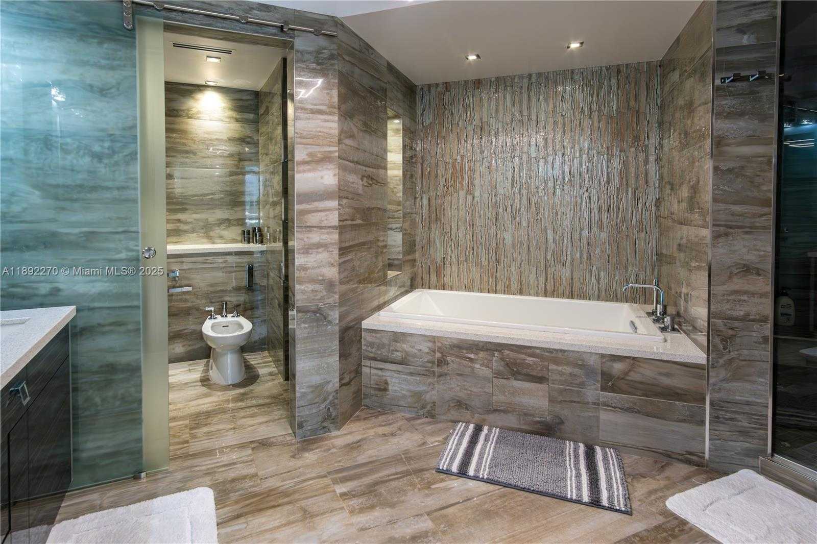 Small Image of 16425 COLLINS AVE #OS16A, Sunny Isles Beach Number 28