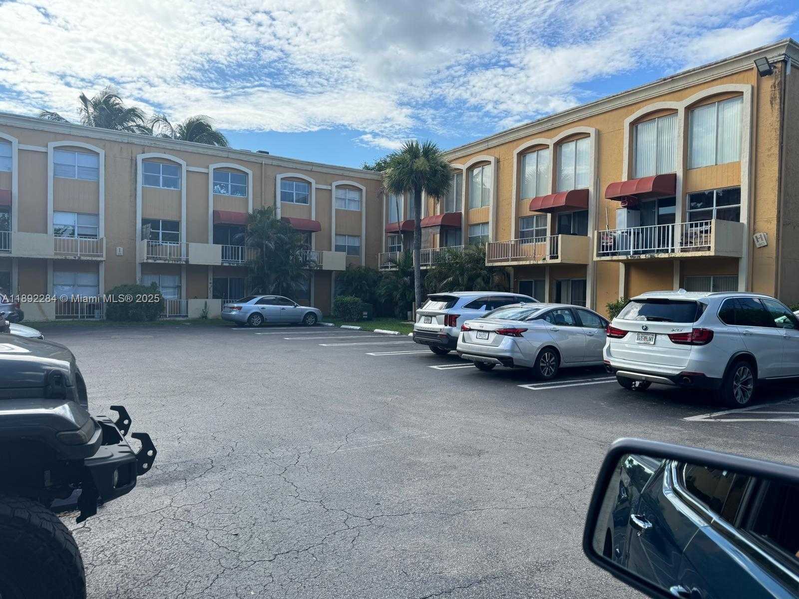 Small Image of 18101 NORTH WEST 68TH AVE #D207, Hialeah Number 2