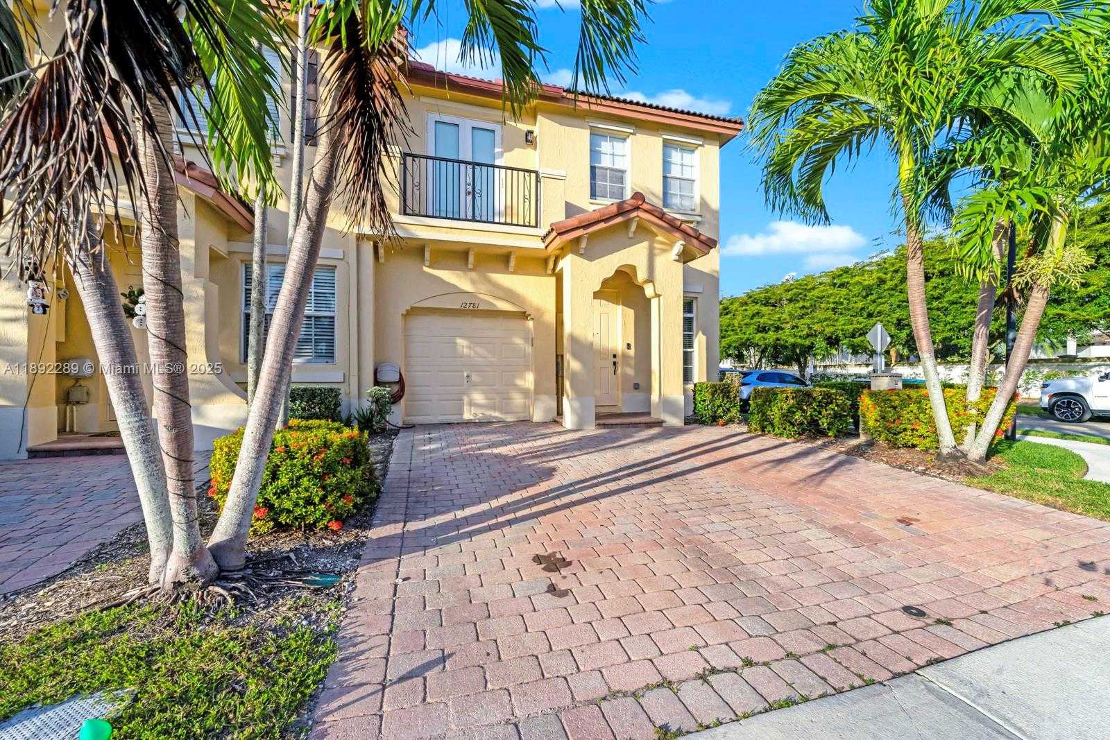 Small Image of 12781 SOUTH WEST 135TH TER #12781, Miami Number 26