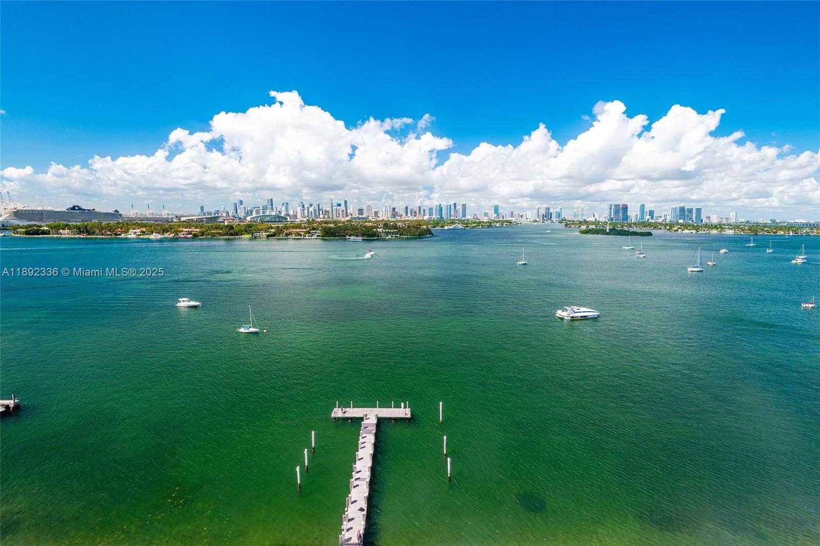 Small Image of 1000 WEST AVE #1517, Miami Beach Number 27