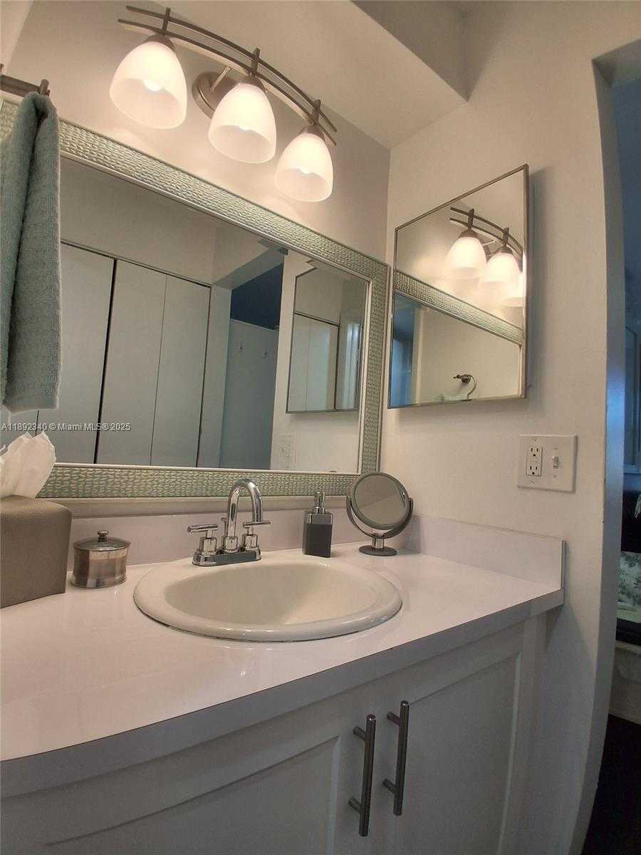 Small Image of 2786 NORTH WEST 104TH AVE #309, Sunrise Number 32