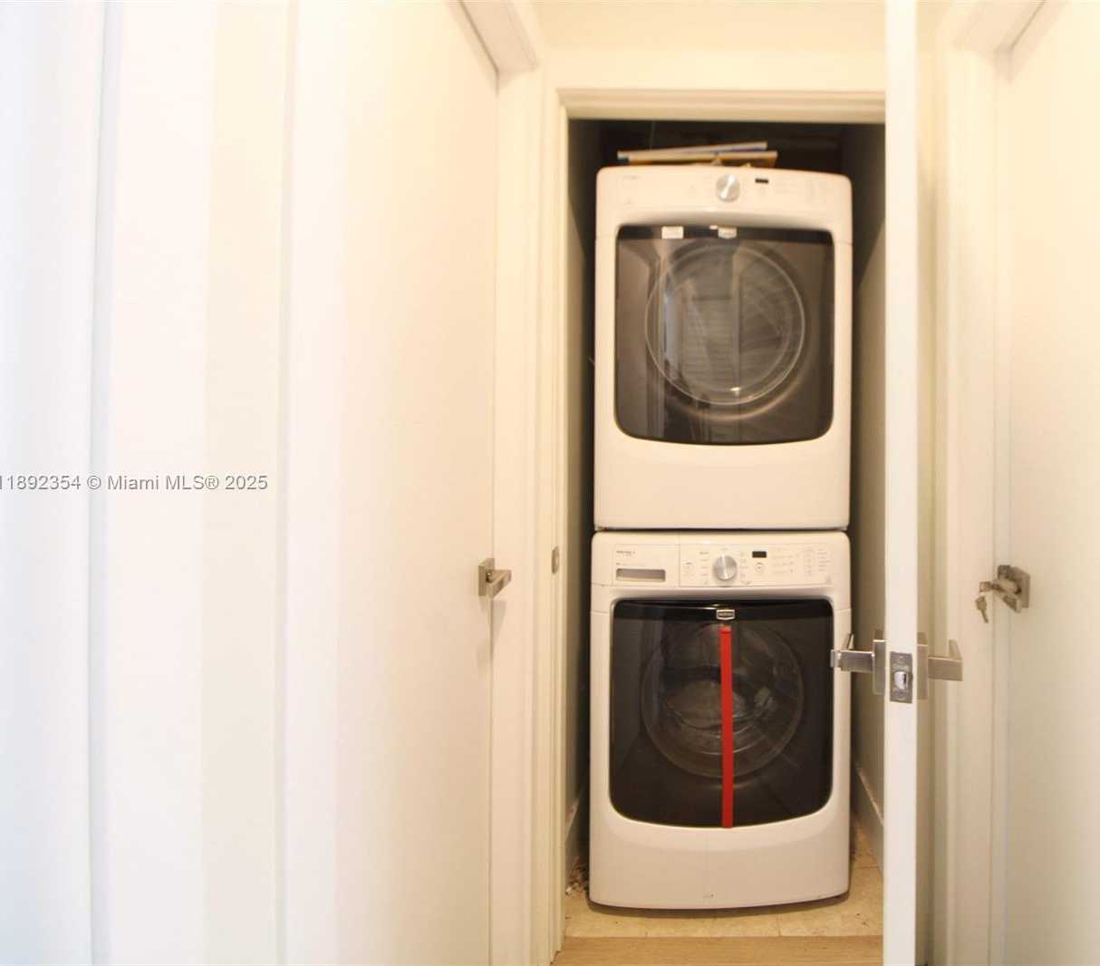 Small Image of 8232 SOUTH WEST 81ST TER #8232, Miami Number 23
