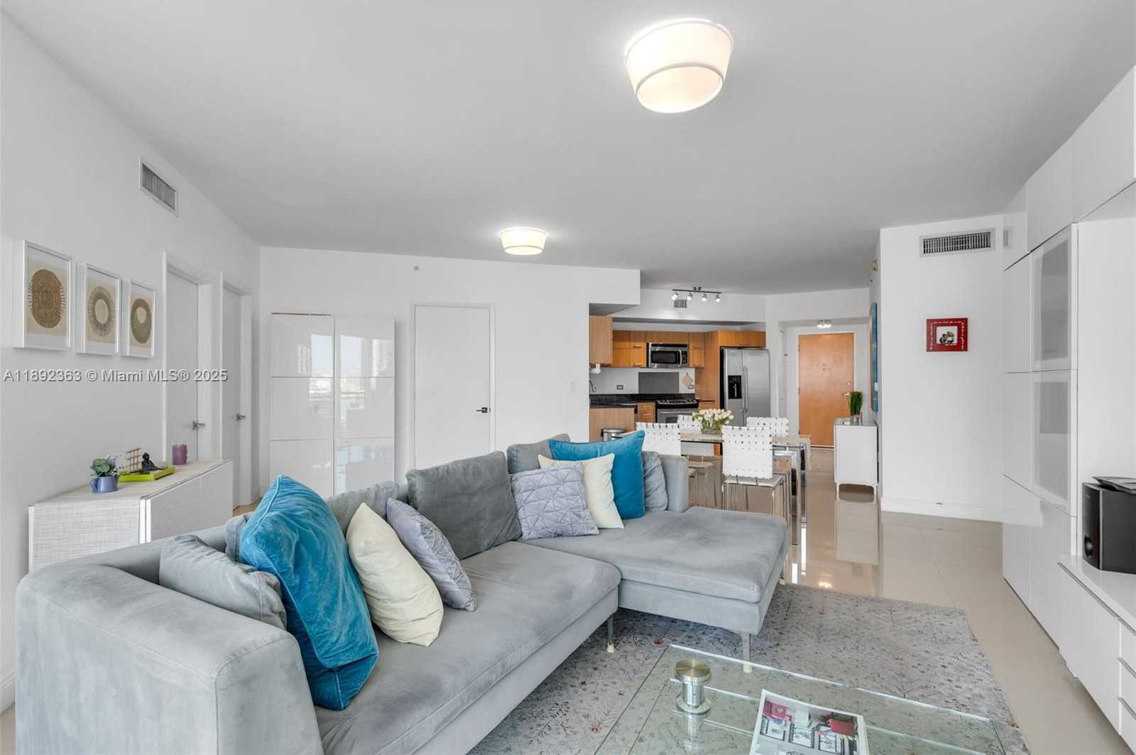 Small Image of 350 SOUTH MIAMI AVE #1601, Miami Number 10