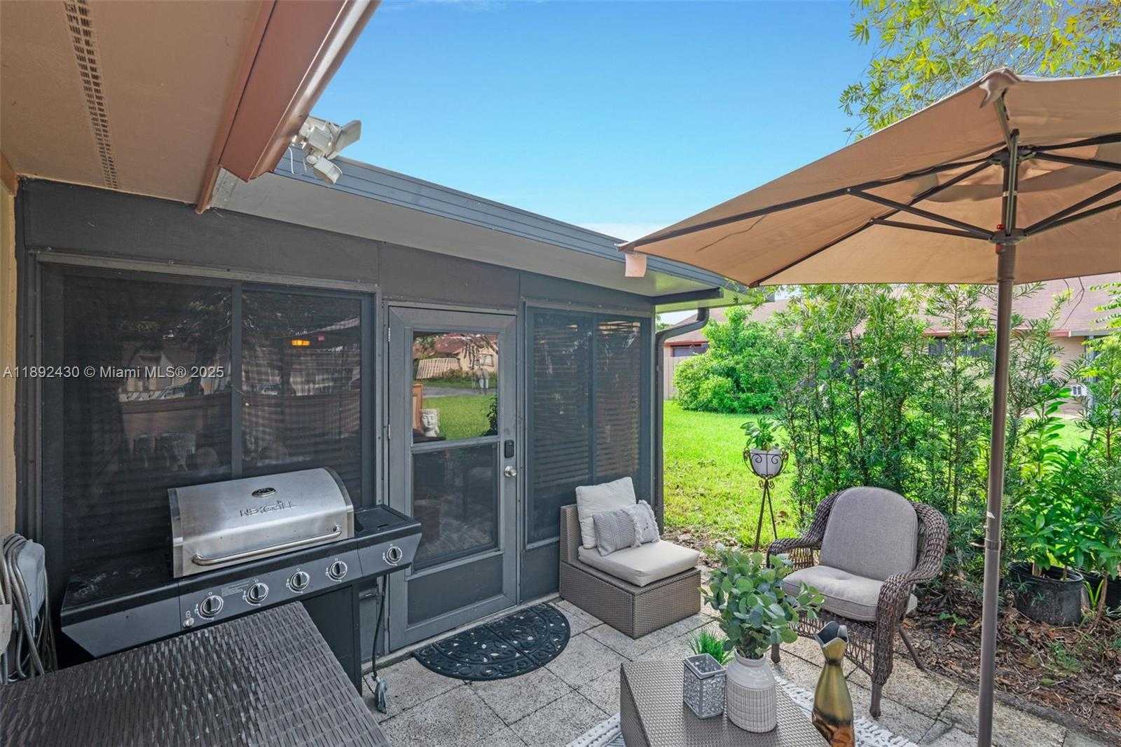 Small Image of 2 FLINT WAY, Boynton Beach Number 21