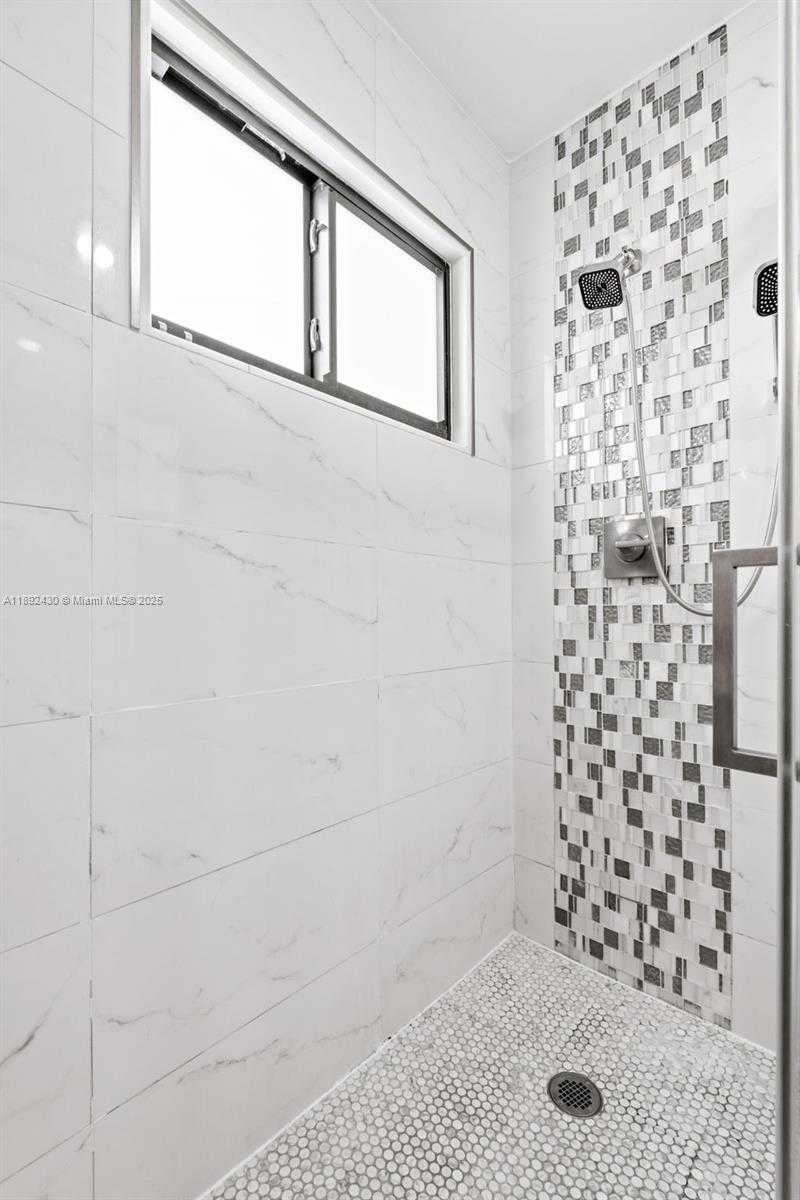 Small Image of 2 FLINT WAY, Boynton Beach Number 9