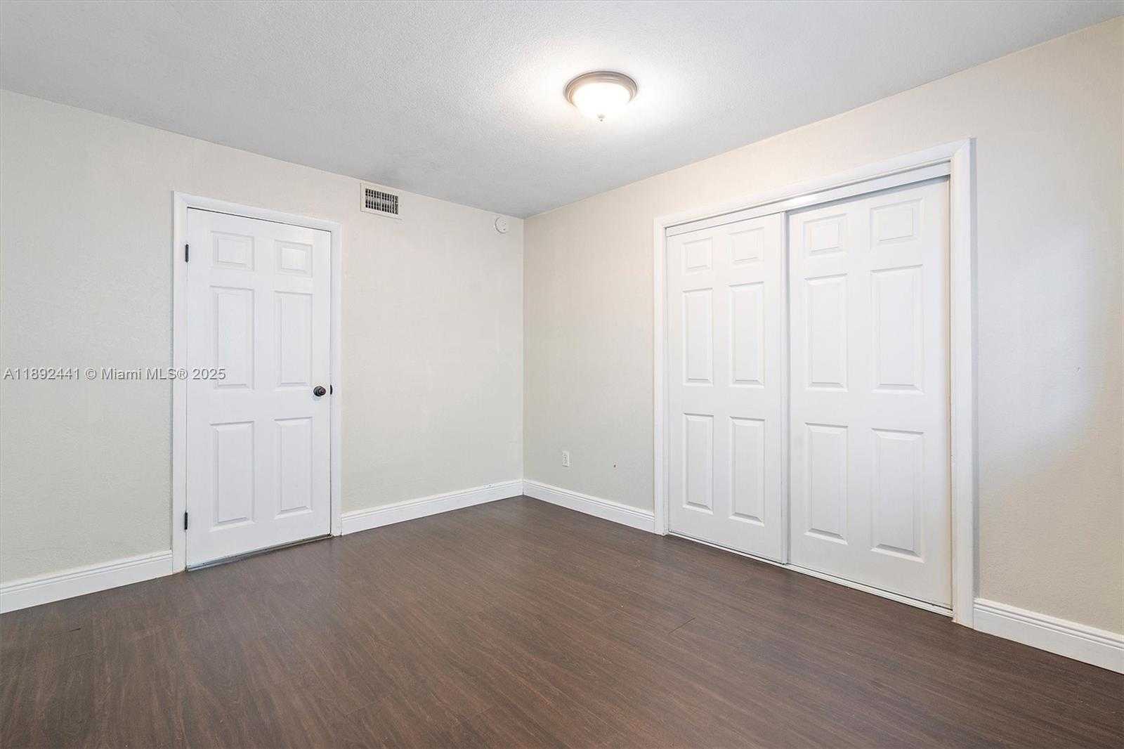 Small Image of 3609 SOUTH LE JEUNE RD, Coral Gables Number 34