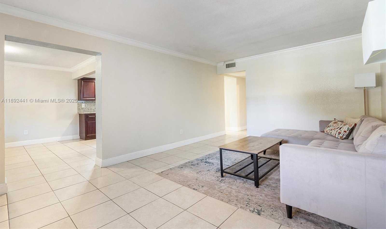 Small Image of 3609 SOUTH LE JEUNE RD, Coral Gables Number 39