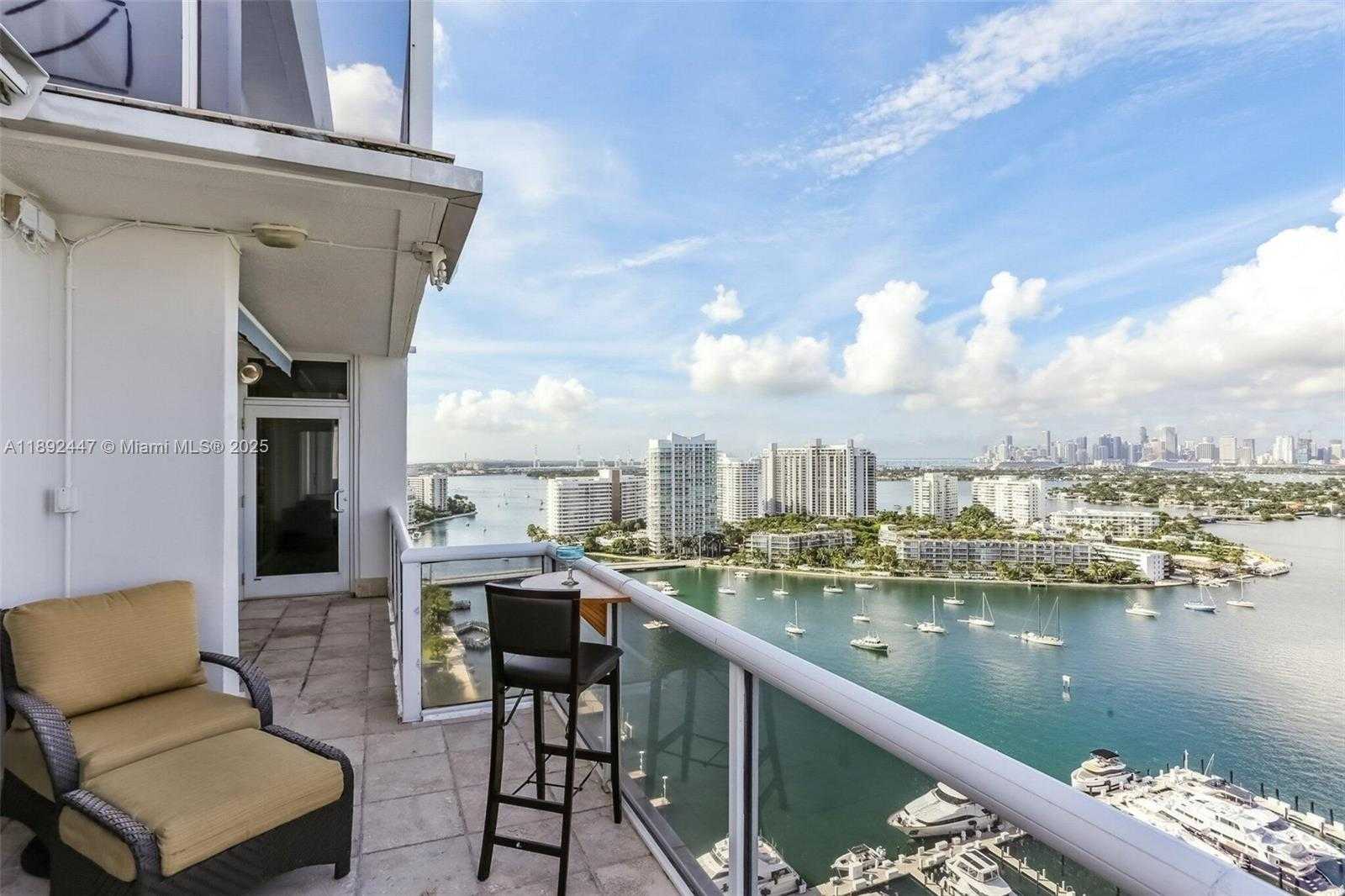 Small Image of 1800 SUNSET HARBOUR DR #6, Miami Beach Number 13