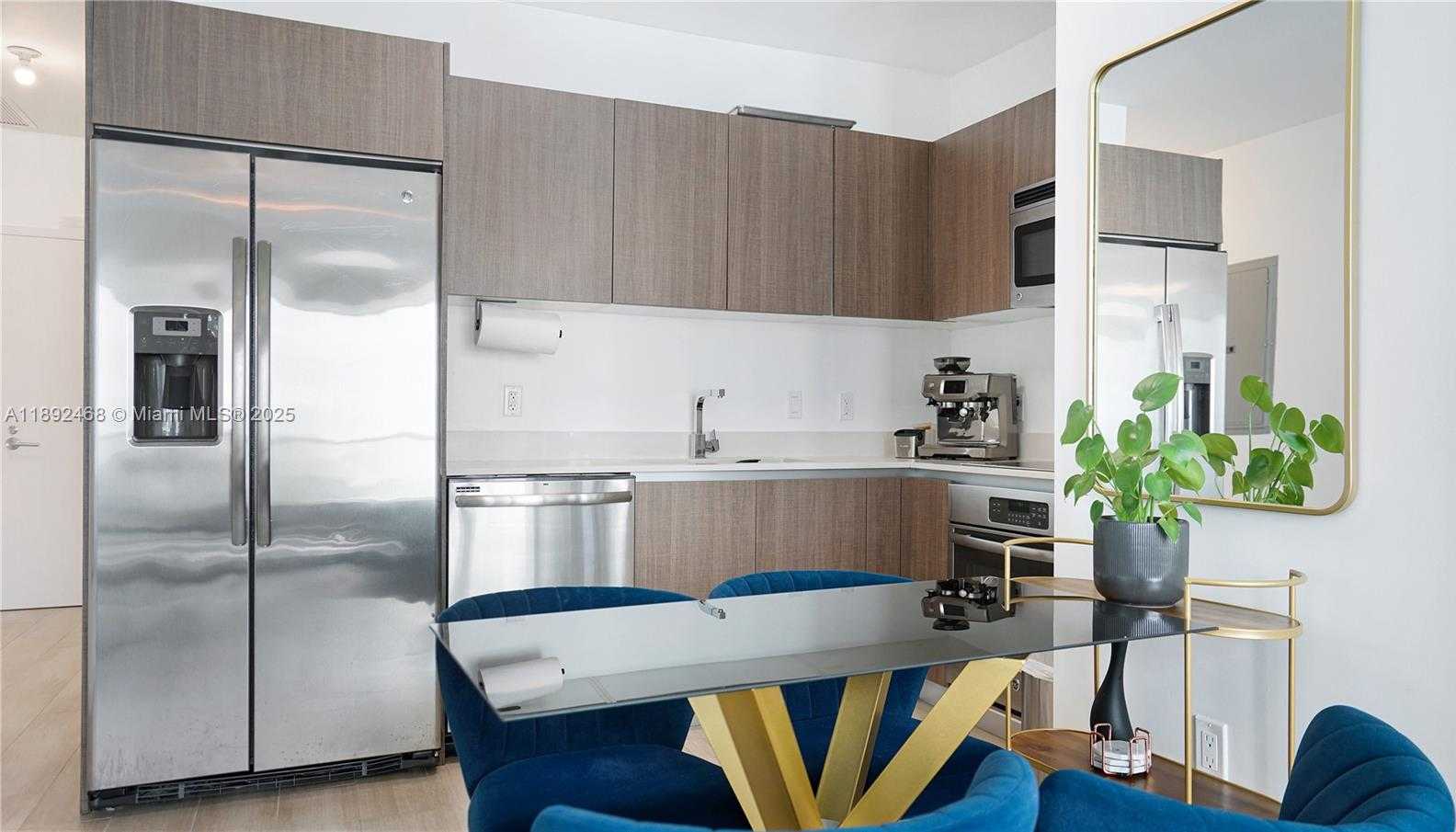 Small Image of 1600 SOUTH WEST 1ST AVE #810, Miami Number 5