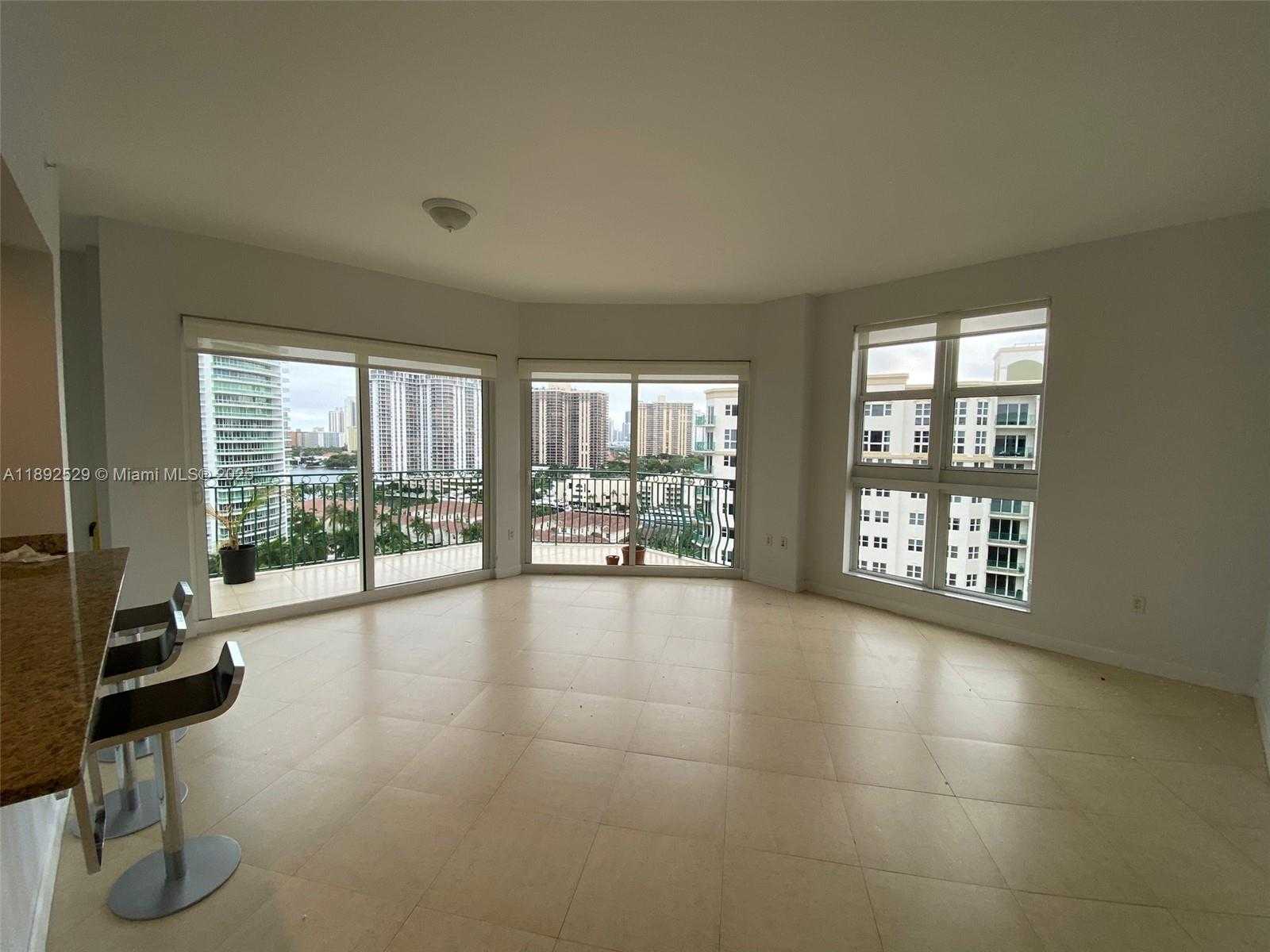 Small Image of 20000 EAST COUNTRY CLUB DR #PH01, Aventura Number 11