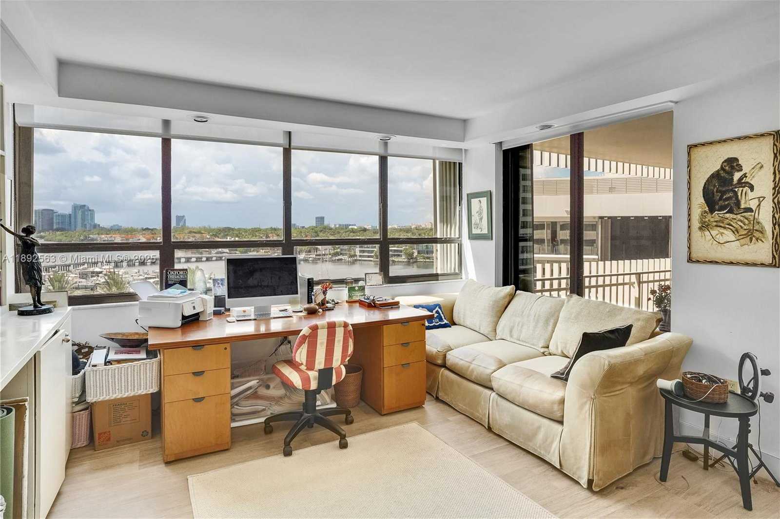 Small Image of 3 GROVE ISLE DR #C708, Miami Number 10