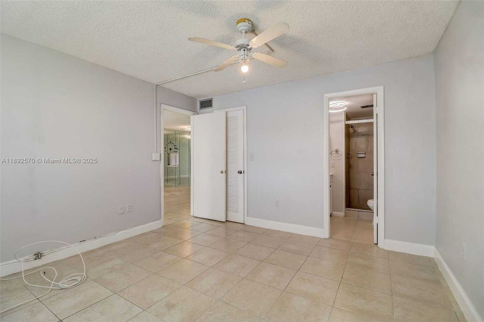 Small Image of 9001 SUNRISE LAKES BLVD #109, Sunrise Number 8