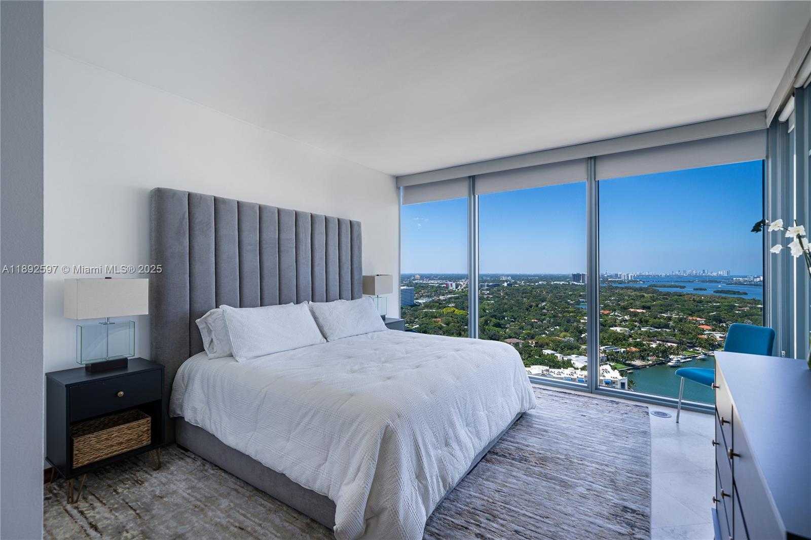 Small Image of 601 NORTH EAST 36TH ST #2908, Miami Number 14