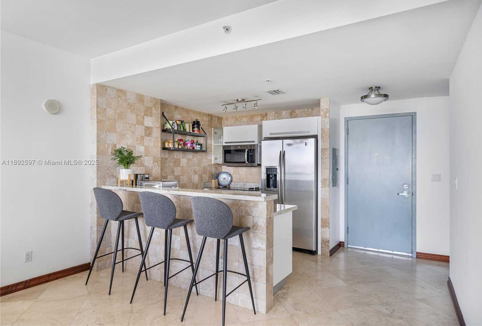 Small Image of 601 NORTH EAST 36TH ST #2908, Miami Number 9
