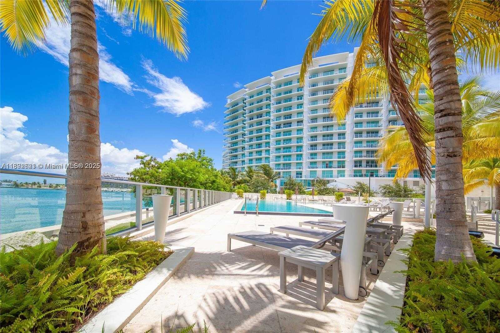 Small Image of 6620 INDIAN CREEK DR #605, Miami Beach Number 25
