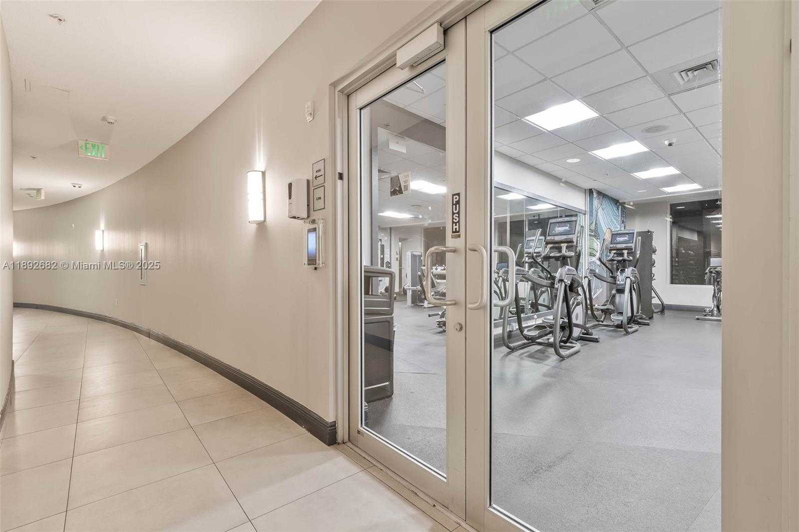Small Image of 1750 NORTH BAYSHORE DR #1809, Miami Number 22