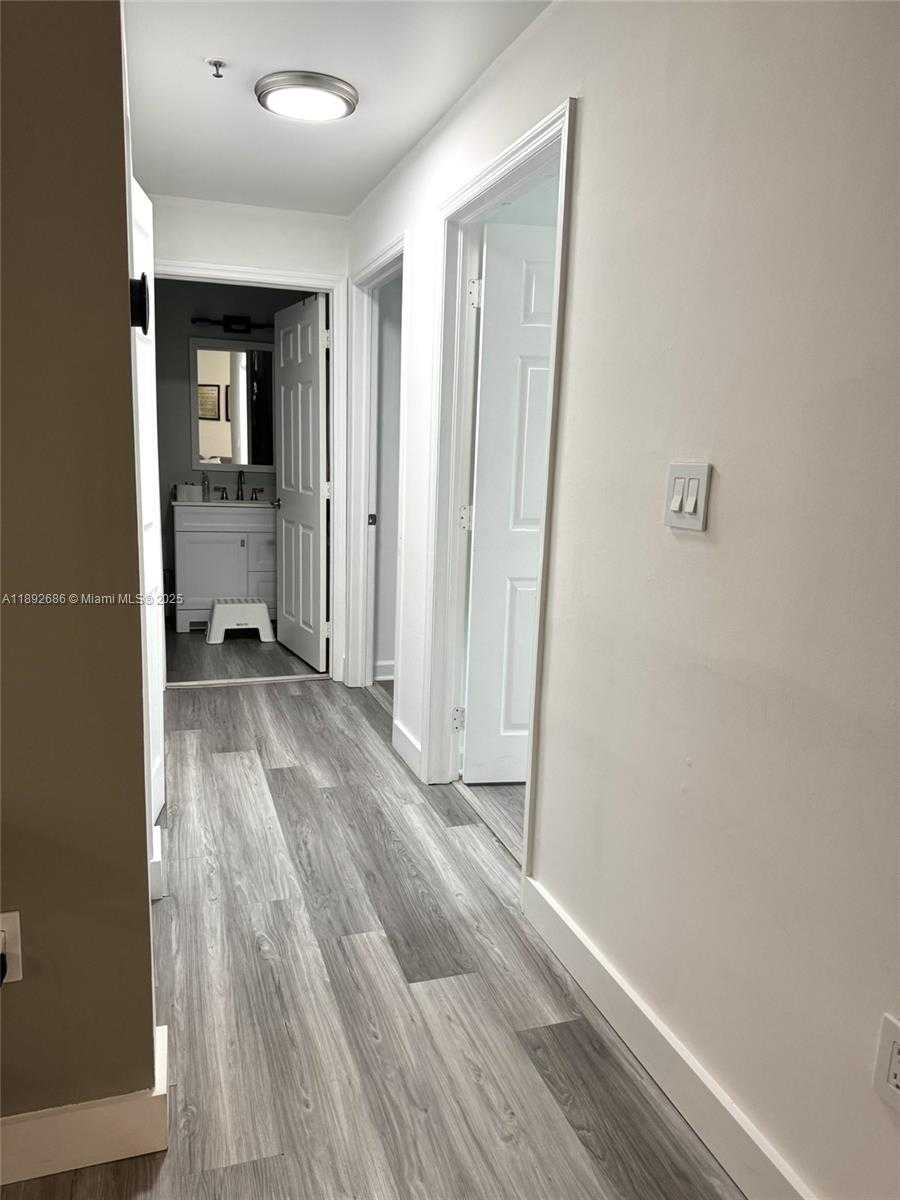 Small Image of 9725 NORTH WEST 52ND ST #114, Doral Number 10