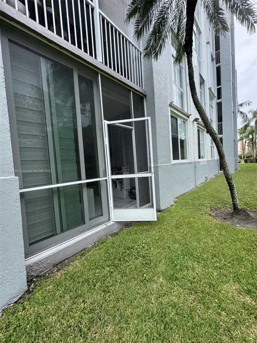Small Image of 9725 NORTH WEST 52ND ST #114, Doral Number 19