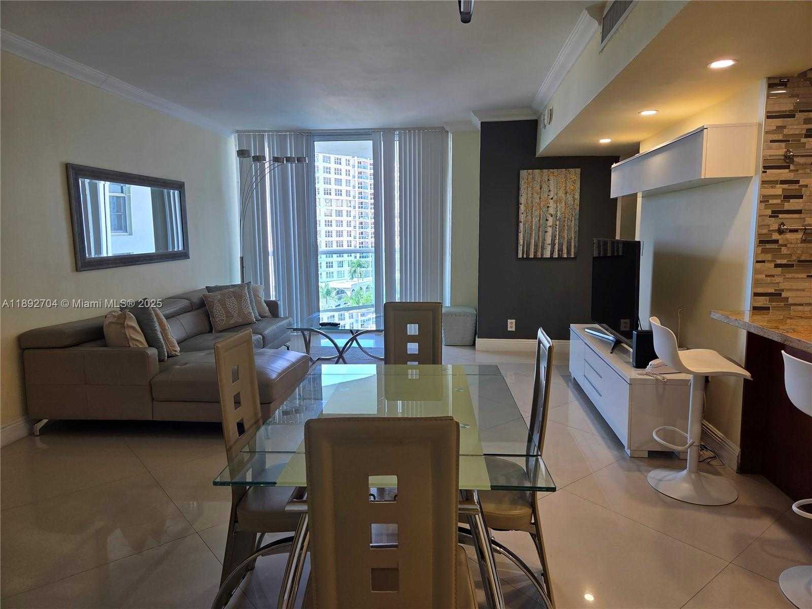 Small Image of 3901 SOUTH OCEAN DR #8S, Hollywood Number 13