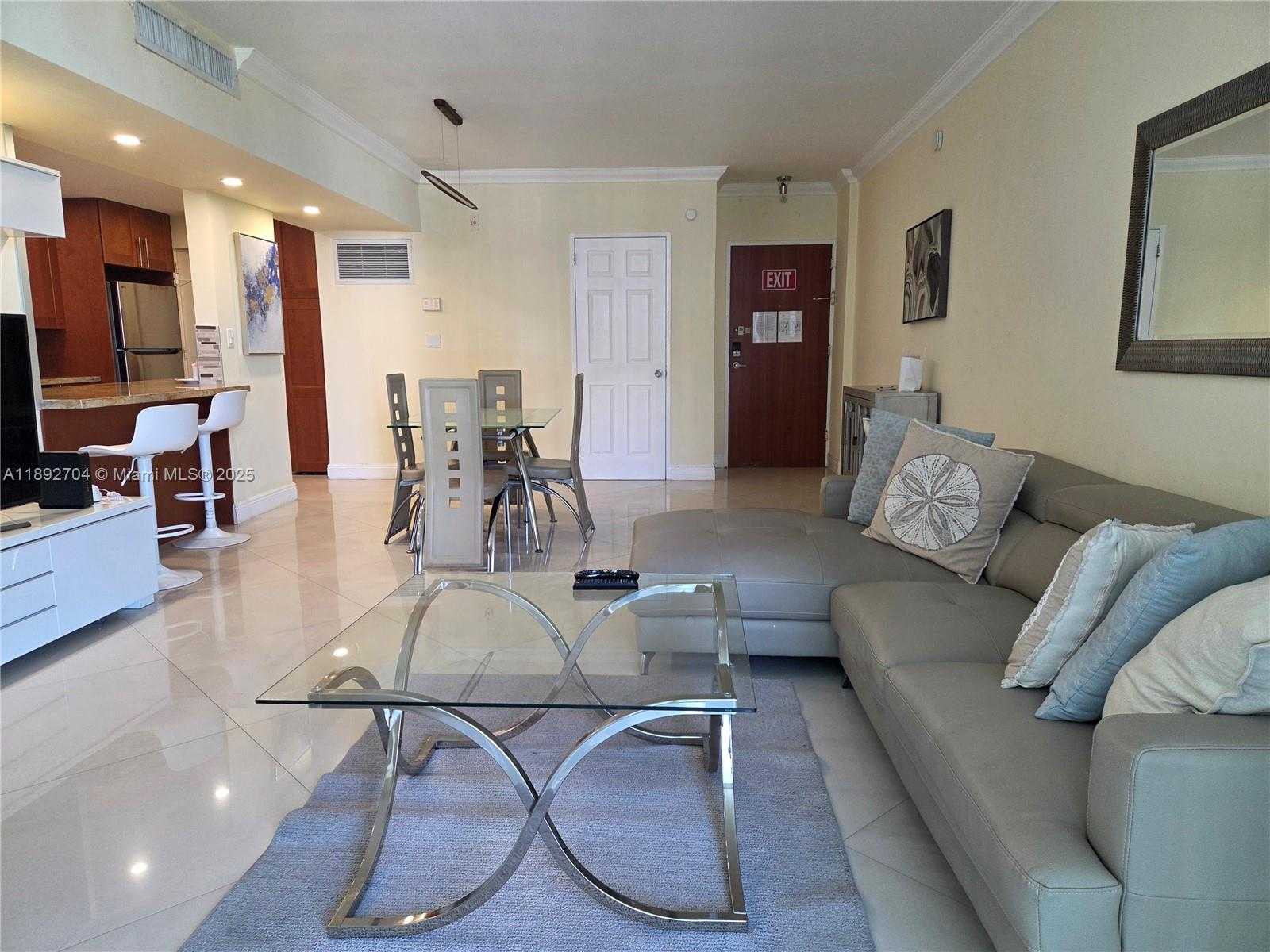 Small Image of 3901 SOUTH OCEAN DR #8S, Hollywood Number 6