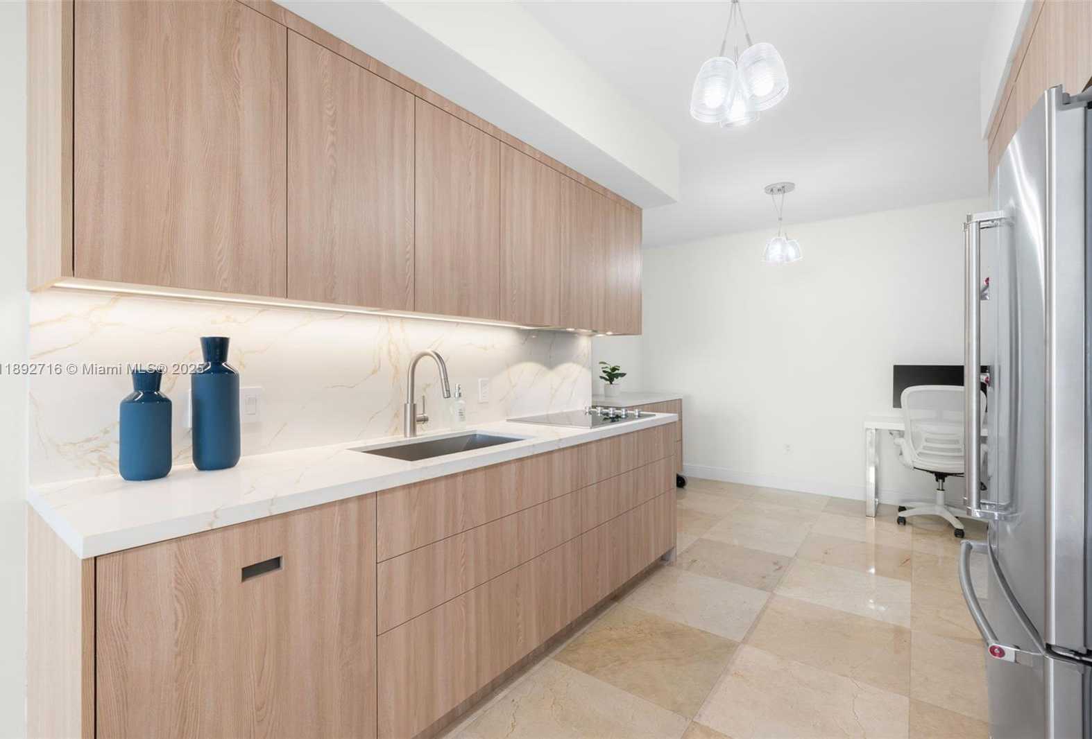 Small Image of 1850 SOUTH OCEAN DR #803, Hallandale Beach Number 9