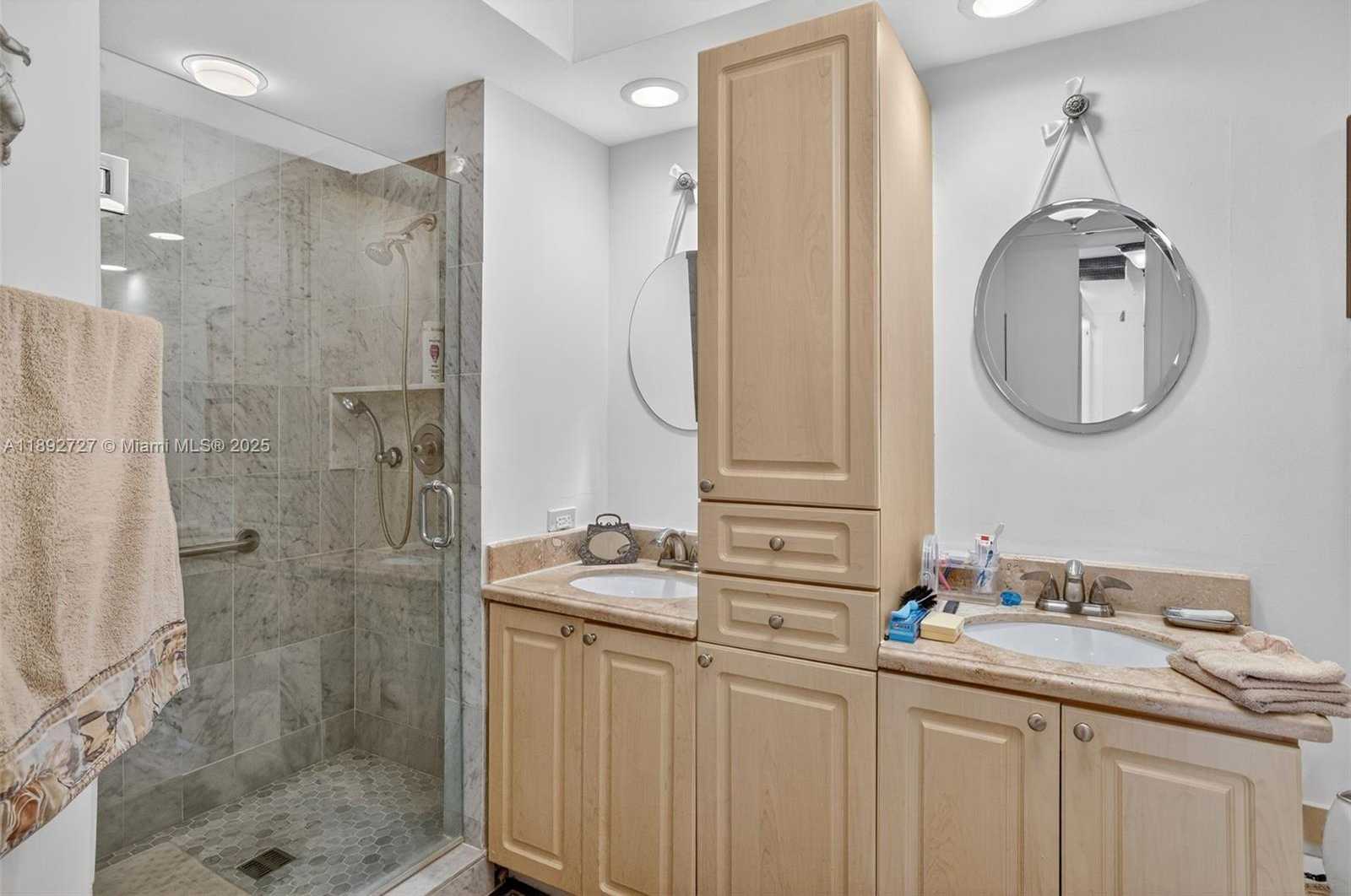 Small Image of 20281 EAST COUNTRY CLUB DR #210, Aventura Number 34