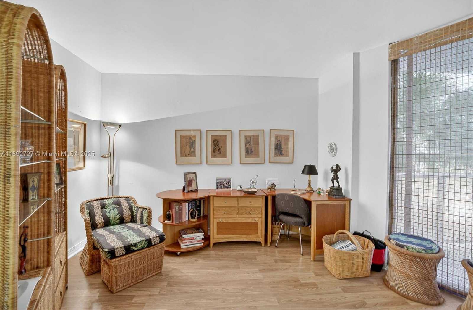 Small Image of 20281 EAST COUNTRY CLUB DR #210, Aventura Number 38