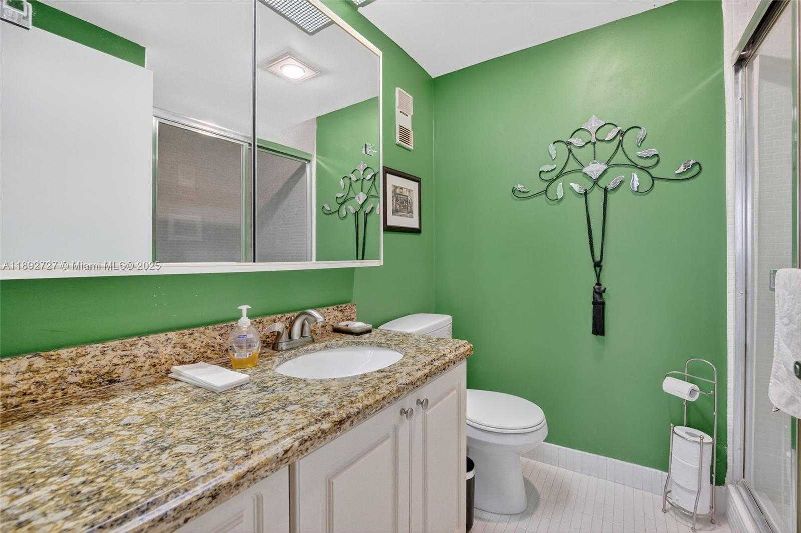 Small Image of 20281 EAST COUNTRY CLUB DR #210, Aventura Number 40