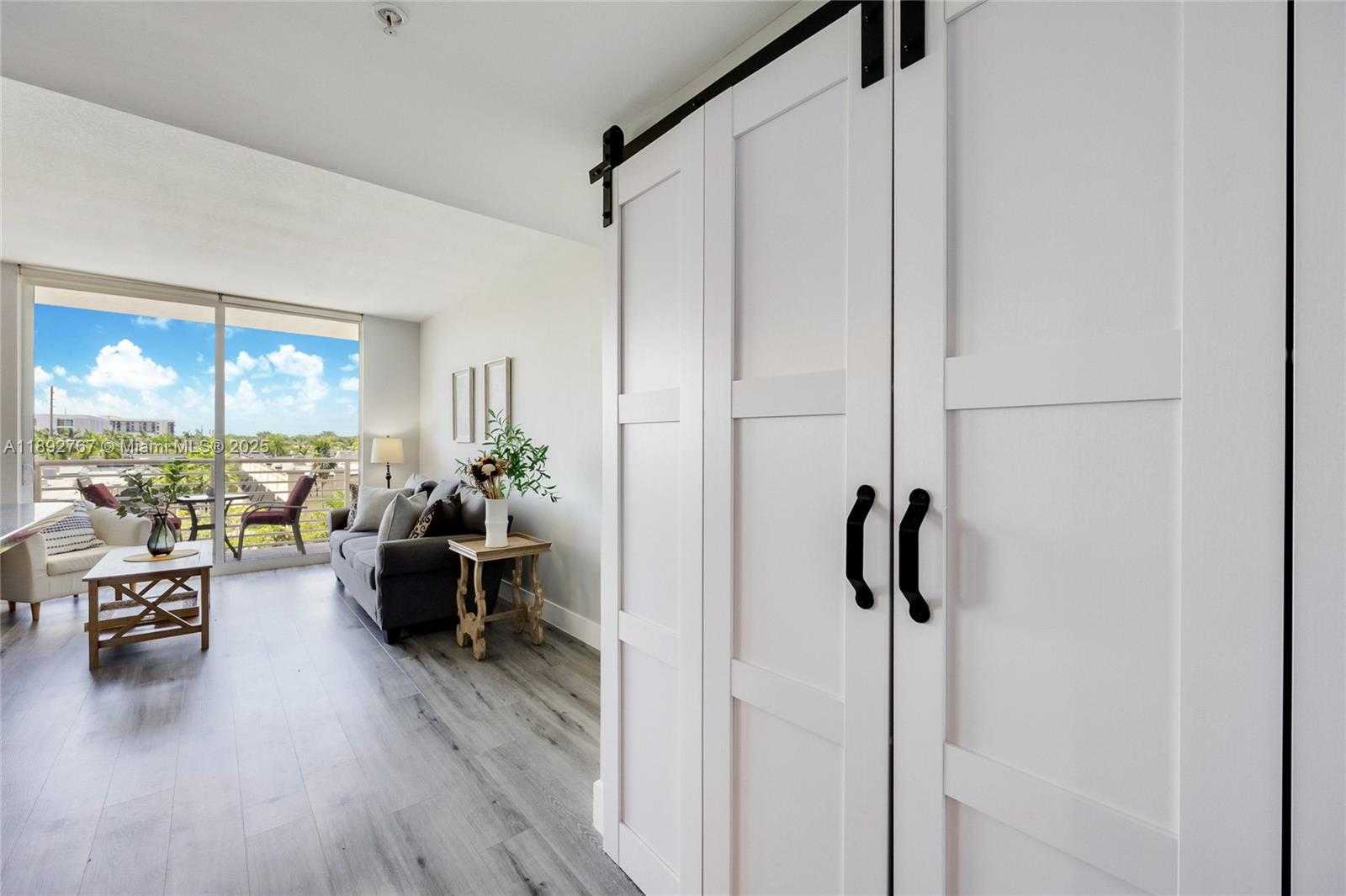 Small Image of 2775 NORTH EAST 187TH ST #309, Aventura Number 11