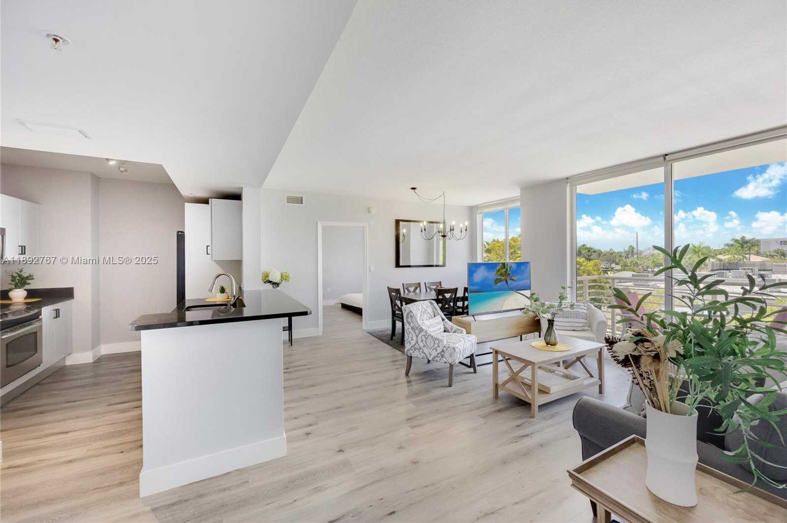 Small Image of 2775 NORTH EAST 187TH ST #309, Aventura Number 4