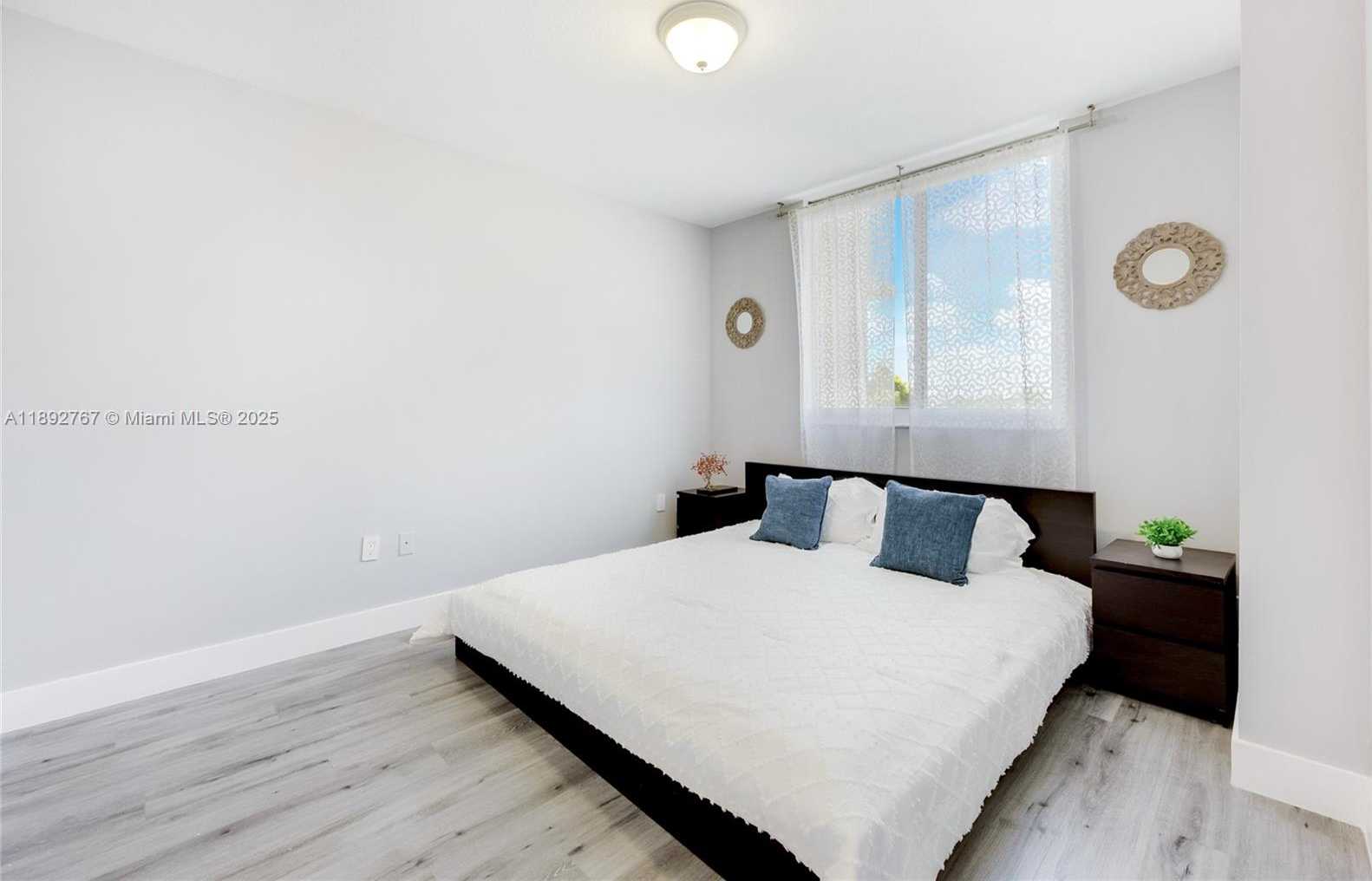 Small Image of 2775 NORTH EAST 187TH ST #309, Aventura Number 6