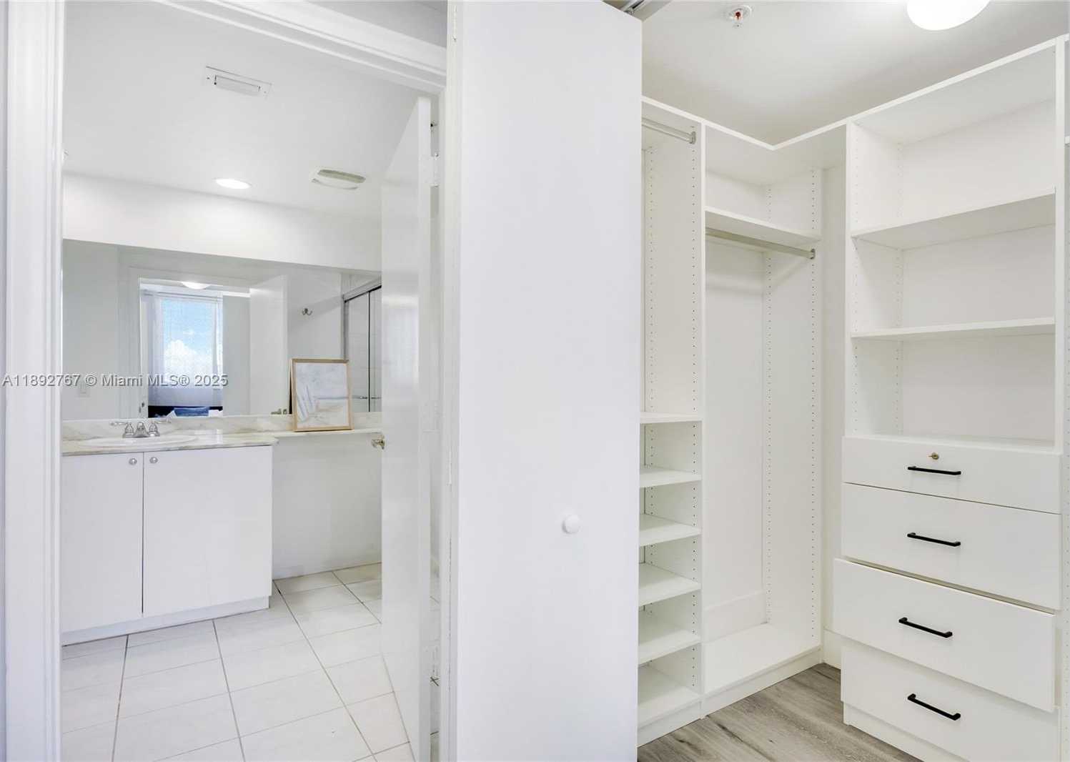 Small Image of 2775 NORTH EAST 187TH ST #309, Aventura Number 8