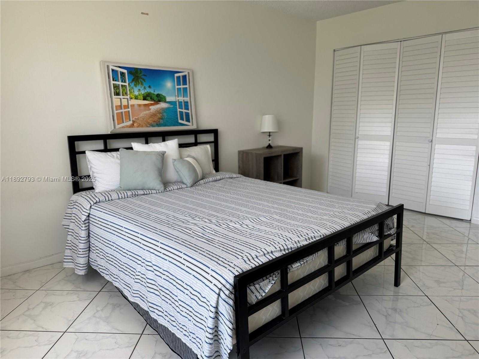 Small Image of 3800 SOUTH OCEAN DR #410, Hollywood Number 19