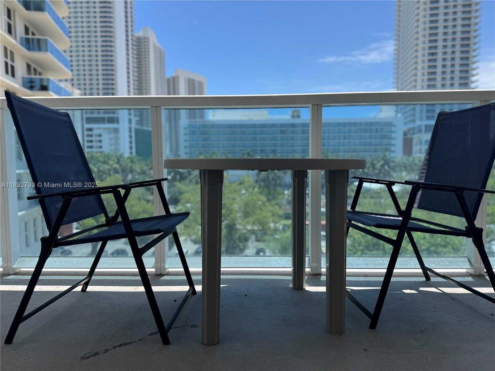 Small Image of 3800 SOUTH OCEAN DR #410, Hollywood Number 9