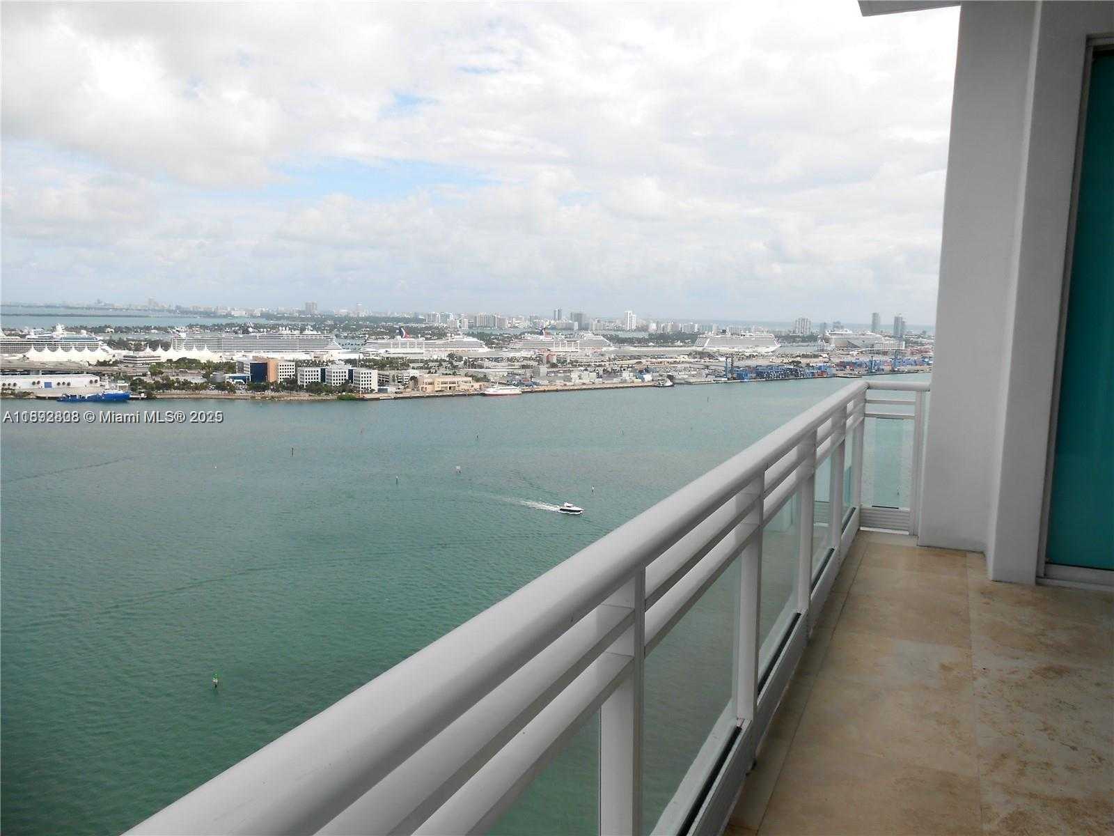 Small Image of 900 BRICKELL KEY BLVD #2602, Miami Number 10