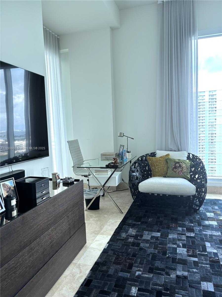 Small Image of 900 BRICKELL KEY BLVD #2602, Miami Number 17